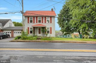 22 LOUDON RD, Mercersburg, PA 17236