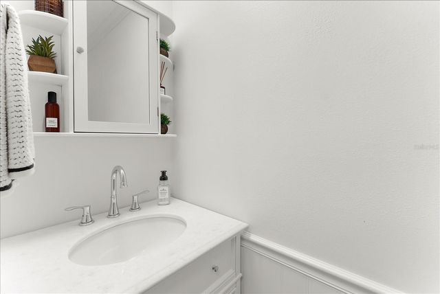 3348 RAMBLEWOOD PLACE, Sarasota, FL 34237