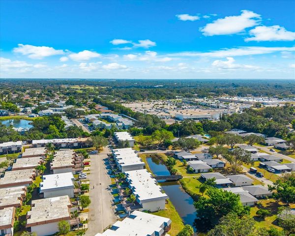 3348 RAMBLEWOOD PLACE, Sarasota, FL 34237