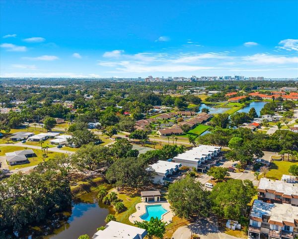 3348 RAMBLEWOOD PLACE, Sarasota, FL 34237