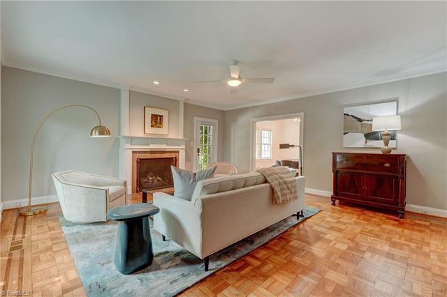 108 Arden Place, Greensboro, NC 27403