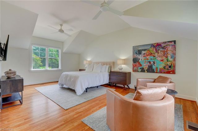 108 Arden Place, Greensboro, NC 27403