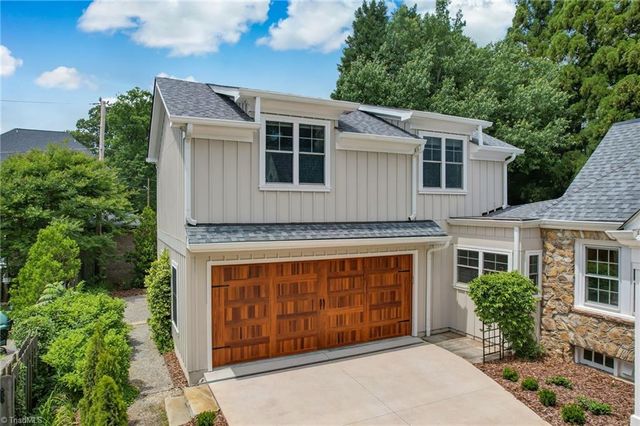 108 Arden Place, Greensboro, NC 27403