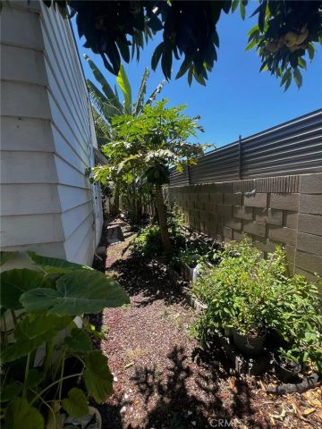 10770 Katella 19, Anaheim, CA 92804