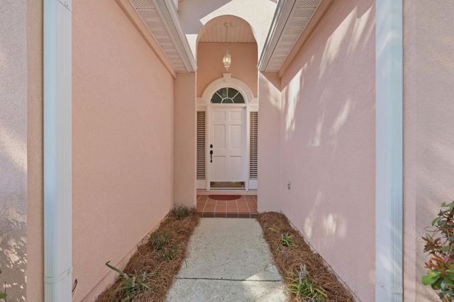 513 6th Ave. S, North Myrtle Beach, SC 29582