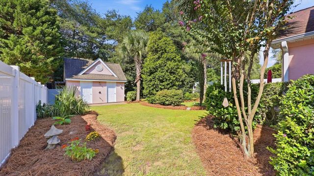 513 6th Ave. S, North Myrtle Beach, SC 29582