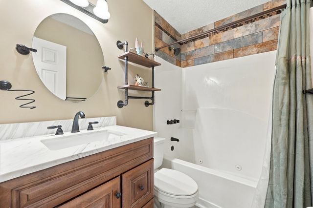 513 6th Ave. S, North Myrtle Beach, SC 29582