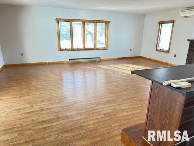 705 N SILVER Street, Taylorville, IL 62568