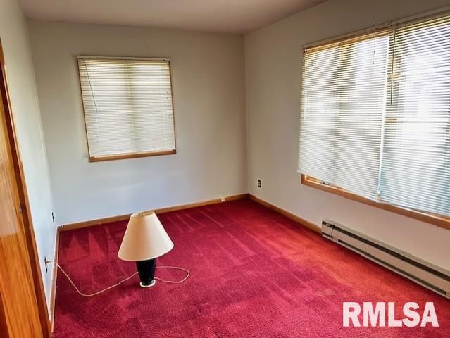 705 N SILVER Street, Taylorville, IL 62568