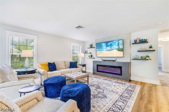 13520 Stratford Place CIR 201, Fort Myers, FL 33919