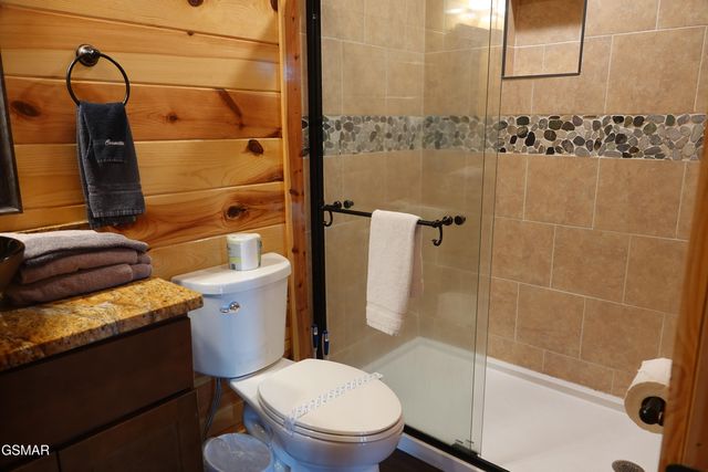 2021 Settlers Ridge Way, Gatlinburg, TN 37738