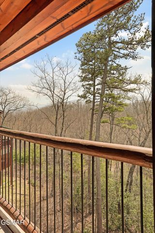 2021 Settlers Ridge Way, Gatlinburg, TN 37738