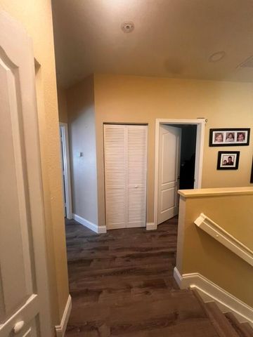 5526 Place Lake Drive, Fort Pierce, FL 34951