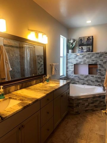 5526 Place Lake Drive, Fort Pierce, FL 34951