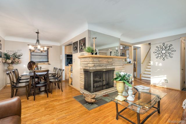 392 Cambridge Drive, Mt. Clemens, MI 48043