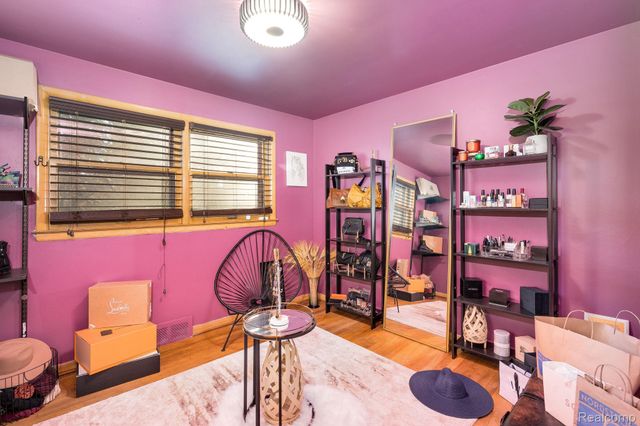 392 Cambridge Drive, Mt. Clemens, MI 48043