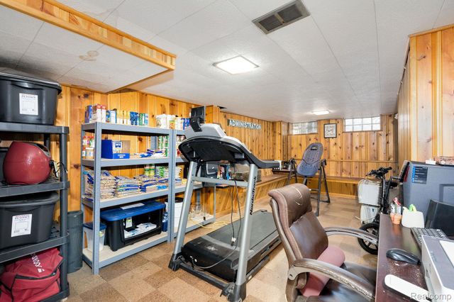 392 Cambridge Drive, Mt. Clemens, MI 48043