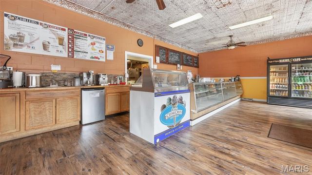 308 Market Street, Hermann, MO 65041