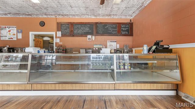 308 Market Street, Hermann, MO 65041