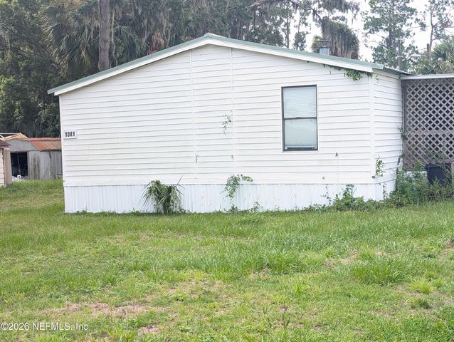 1081 OLD GAINESVILLE Highway, Interlachen, FL 32148