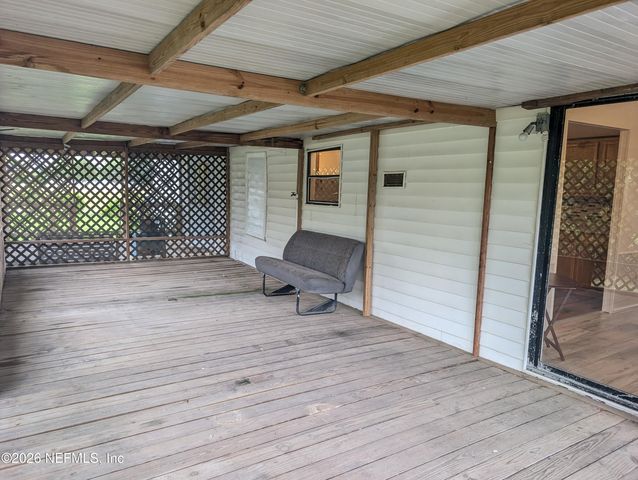 1081 OLD GAINESVILLE Highway, Interlachen, FL 32148