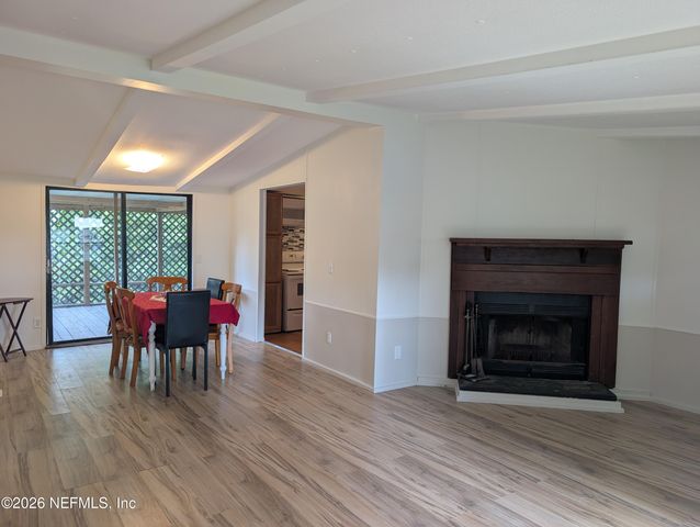 1081 OLD GAINESVILLE Highway, Interlachen, FL 32148