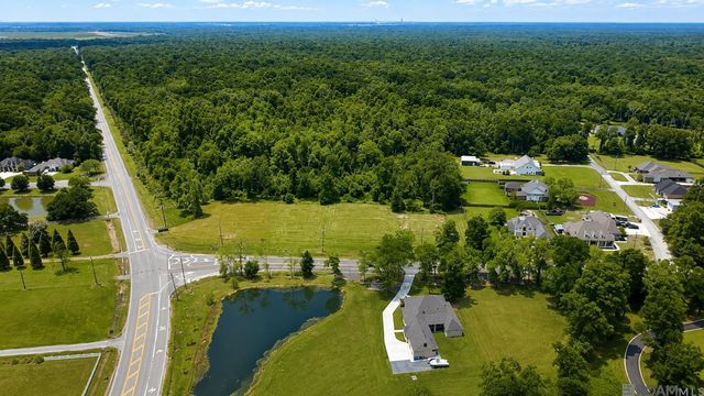 13025 Bluff Rd, Geismar, LA 70734