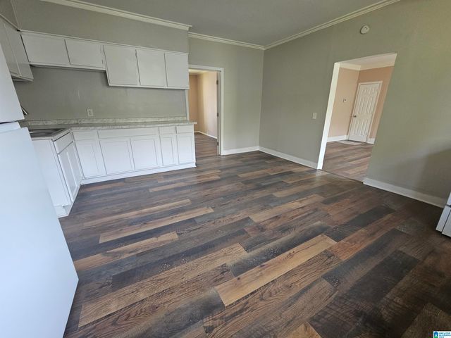 1304 AVENUE G, Birmingham, AL 35218