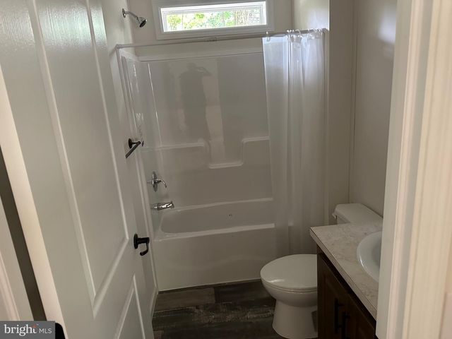 18 ASH LN, Quakertown, PA 18951