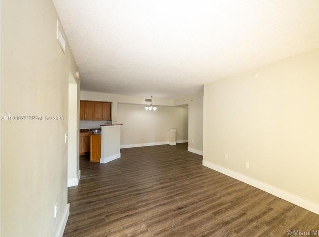 17622 NW 25th Avenue 101, Miami Gardens, FL 33056