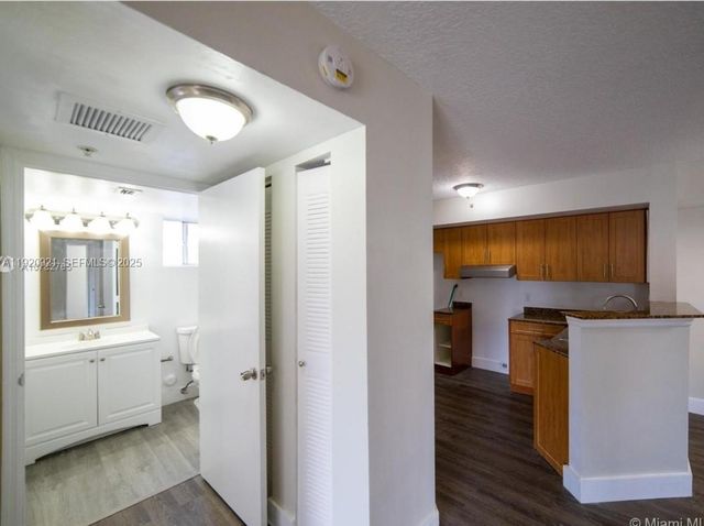 17622 NW 25th Avenue 101, Miami Gardens, FL 33056
