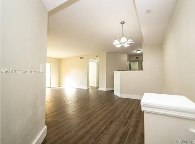 17622 NW 25th Avenue 101, Miami Gardens, FL 33056