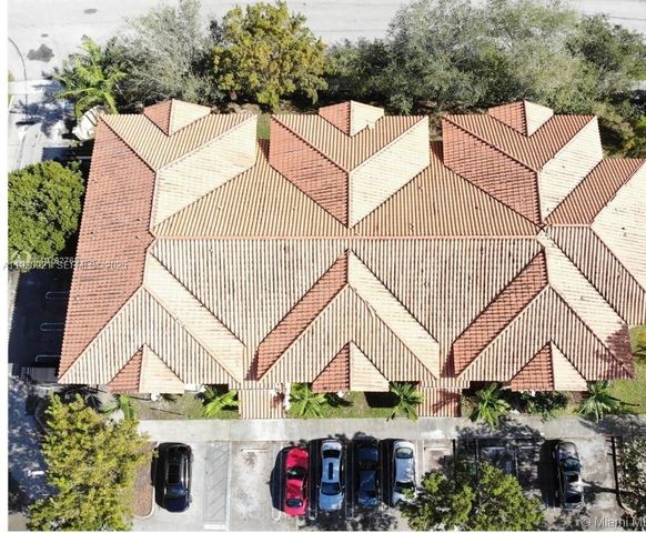 17622 NW 25th Avenue 101, Miami Gardens, FL 33056