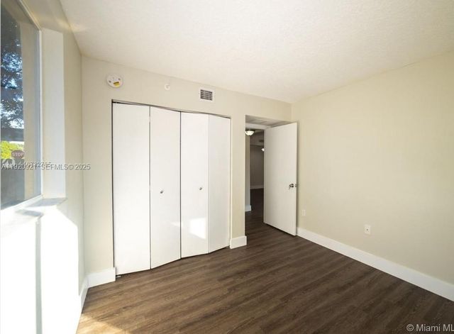 17622 NW 25th Avenue 101, Miami Gardens, FL 33056