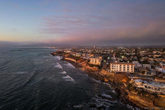 4878 Pescadero Ave 103, San Diego, CA 92107