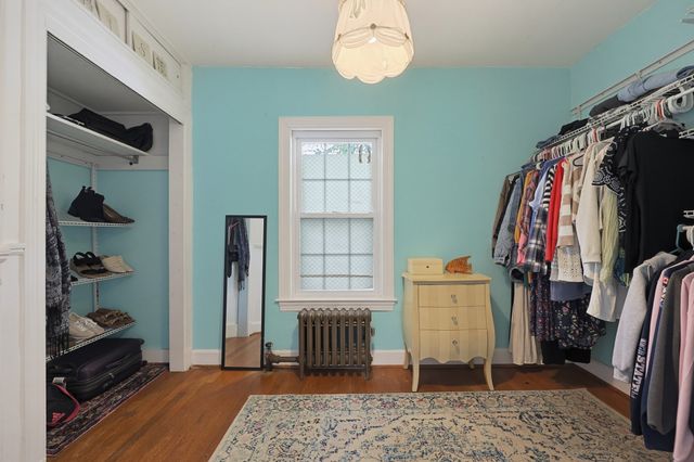14 Mayhew St, Hopkinton, MA 01748