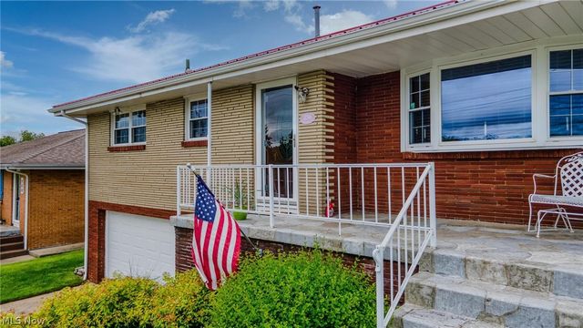 256 Fernwood Avenue, Weirton, WV 26062