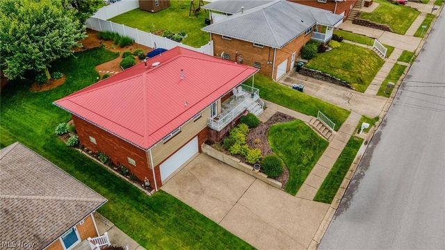 256 Fernwood Avenue, Weirton, WV 26062