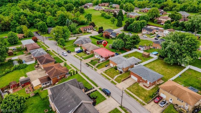 256 Fernwood Avenue, Weirton, WV 26062