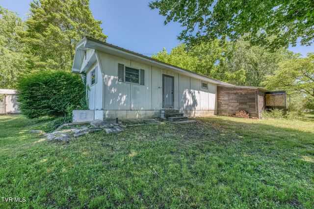 1902 Omaha Lane, Johnson City, TN 37601