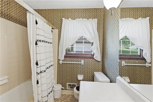 2171 Pinehurst Road, Snellville, GA 30078