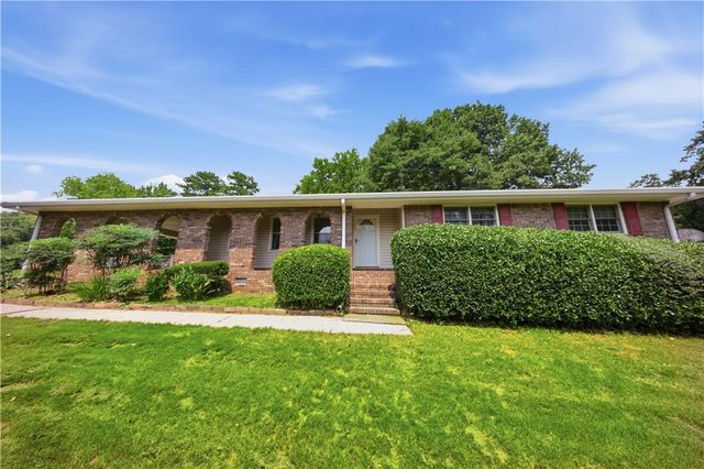 2171 Pinehurst Road, Snellville, GA 30078