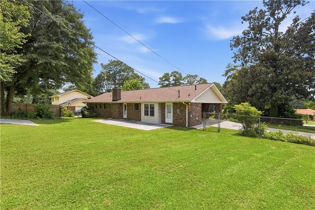 2171 Pinehurst Road, Snellville, GA 30078