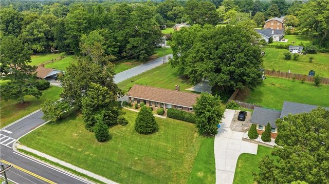 2171 Pinehurst Road, Snellville, GA 30078