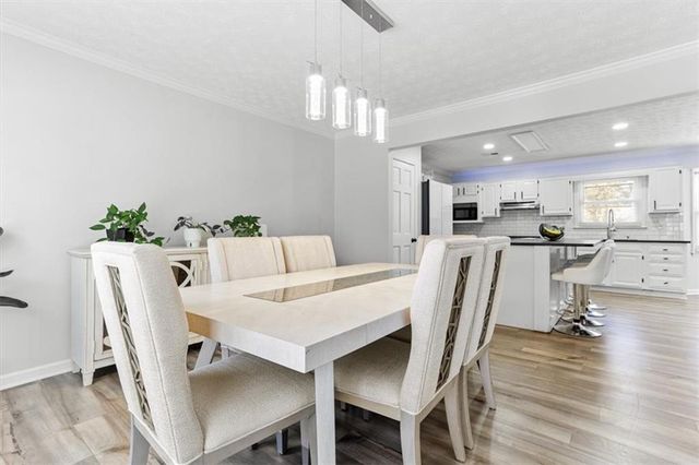 1646 Desford SW Court, Marietta, GA 30064