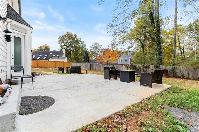 1646 Desford SW Court, Marietta, GA 30064