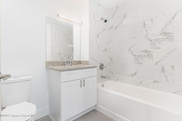 1635 Par Street NE 2103, Palm Bay, FL 32905