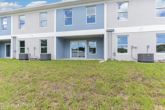 1635 Par Street NE 2103, Palm Bay, FL 32905