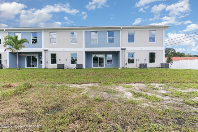 1635 Par Street NE 2103, Palm Bay, FL 32905