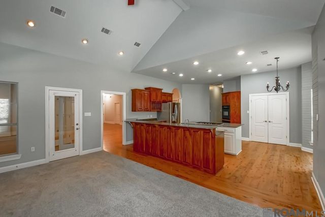 14150 Lockhart Ln, Walker, LA 70785